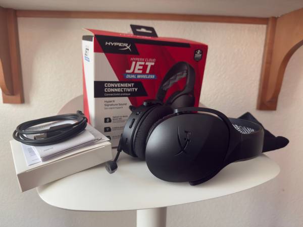 For sale HyperX Cloud Jet 1