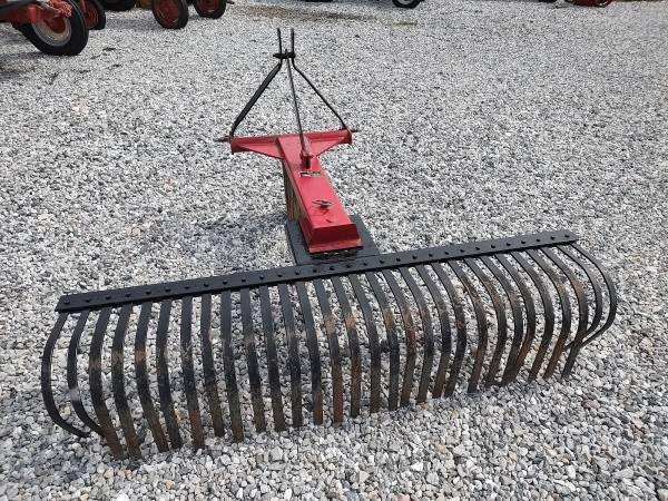 6'  3 point landscaping rake 1