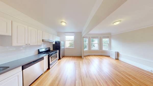 Spacious Studio Dishwasher Pet Friendly Laundry On Site 1