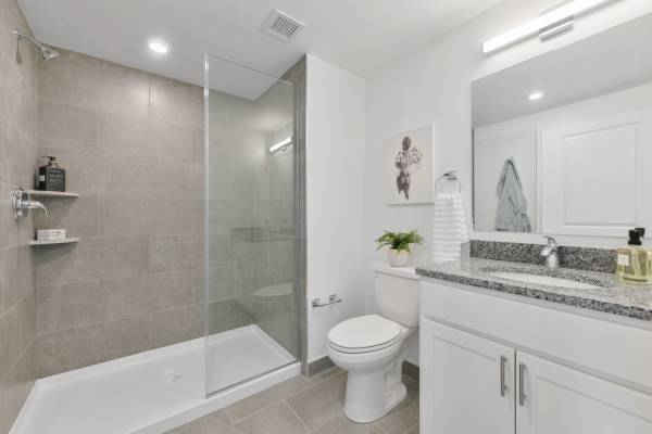 $1,695 LYNN / BOSTON ESTUDIO DE LUJO NUEVO CON AGUA CALIENTE INCLUIDA!63996258263554121