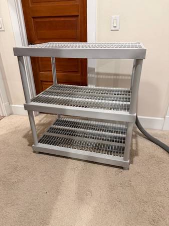 Modular Shelf System 1