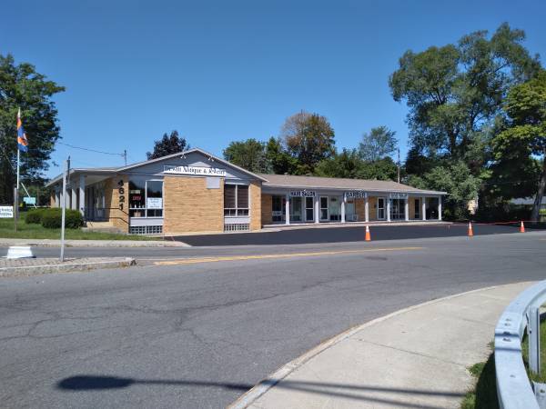$1,000 / 1200ft2 - Pickwick Plaza, (E Genesee St @ Rt. 481)63982841248899120