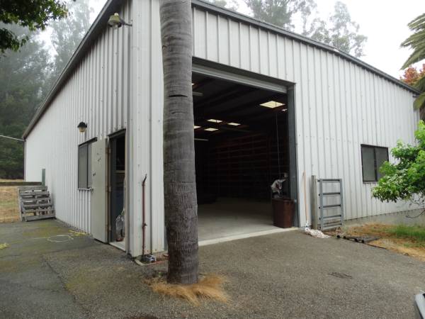40 x 70 metal barn larkin valley 1