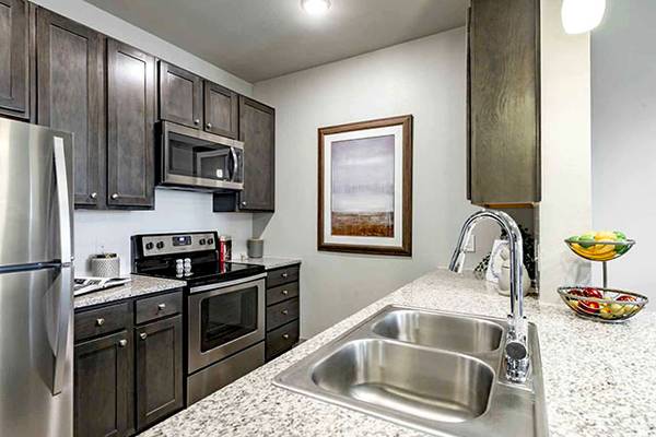 $1,213 / 1br - 715ft2 - Luxury Living Section 8 Voucher Only 3 Units Left 1x1 $1213 (Galveston County)63924040913538121