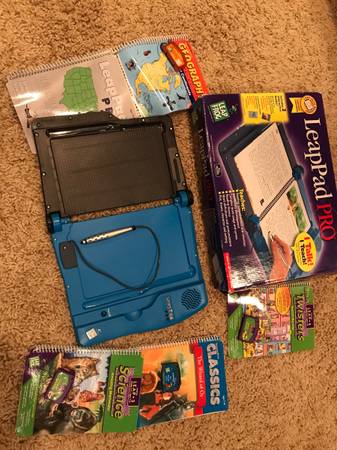LeapPad Pro + interactive books 1