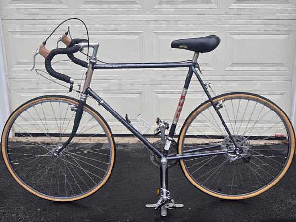 Fuji Touring Series IV for 6'- 0" - 6'- 4" - $320 (Foxboro)63442708508035121