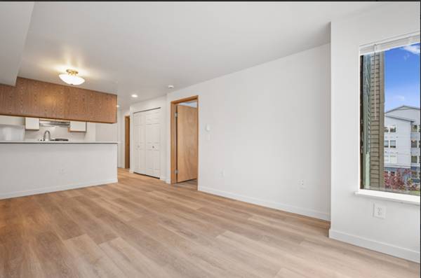 $1,795 / 1br - 700ft2 - MOVE-IN READY - GREAT LOCATION-EASY TO APPLY - RUSH MOVE-IN63944822687747123