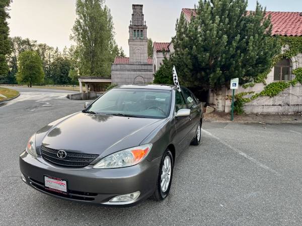 2003 TOYOTA CAMRY XLE*LOW MILES*WELL SERVICED*FULLY LOADED*GAS SAVER* - $6,700 (Seattle)63624395961857121