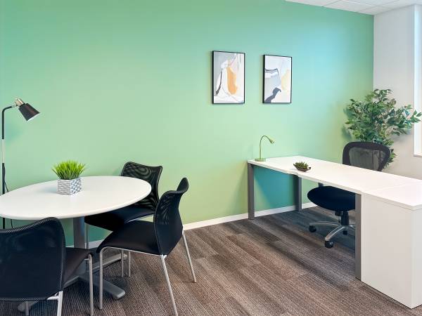 $2,640 / 195ft2 - Big Office for Big Ideas (Brentwood)63904696904835120