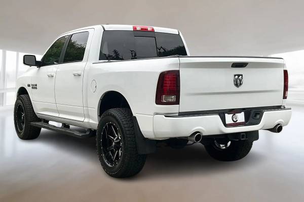 2015 Ram 1500 Crew Cab - Financing Available! - $19901.0063617361925635121