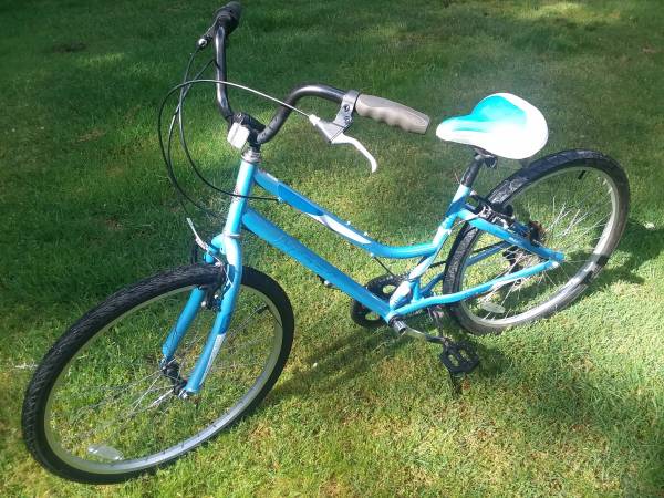 Womans 26" Cruiser Bicycle 6 Speed Cushion seat By Huffy - $100 (Olympia Lacey)63471420606083121