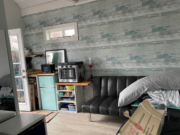 $20,000 / 1br - 196ft2 - ¡Cabaña navideña! Mueve tu pequeña cabaña justo a tiempo para las fiestas (Walla walla)64312032591107123