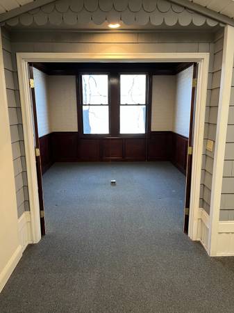 $1,400 / 900ft2 - Move in Ready Office Space (South Hadley, MA)64017048256513123