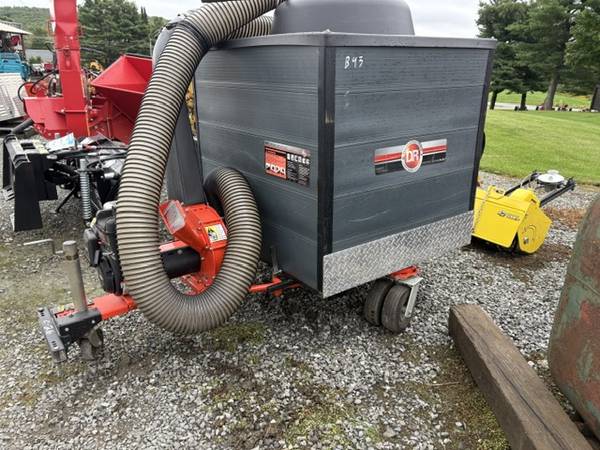 DR LAWN & LEAF VACUUM 1