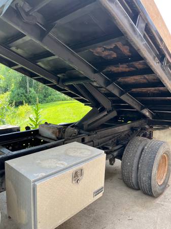2002 Ford F-350 - Photo 5