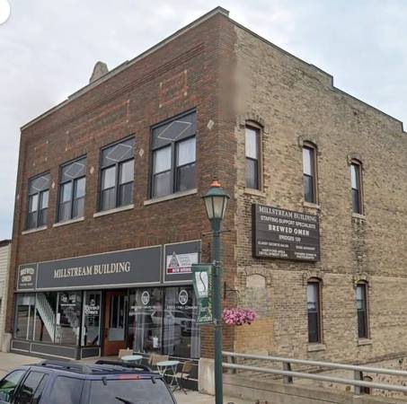 $250 / 100ft2 - 100 SF Office Space (Hartford, WI)64152180105859120
