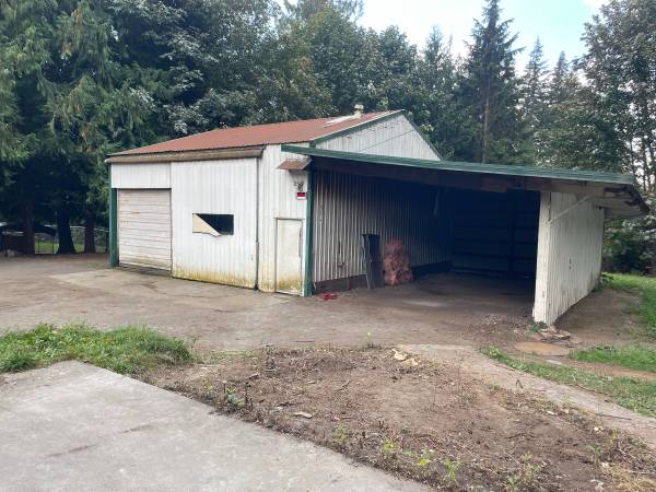 Shop for rent 1