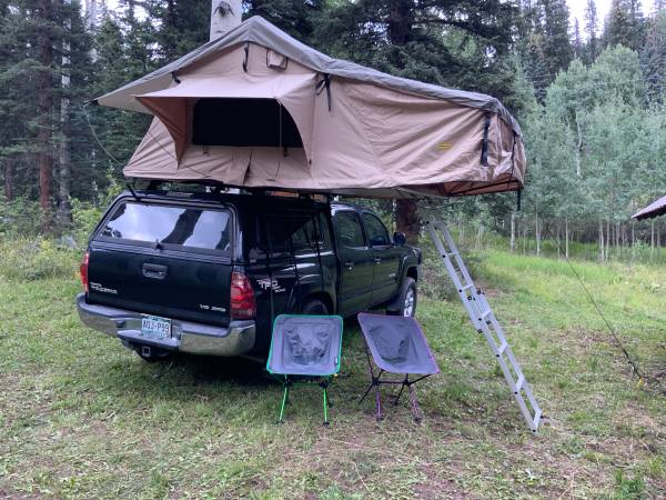 Smittybuilt roof top tent XL 1