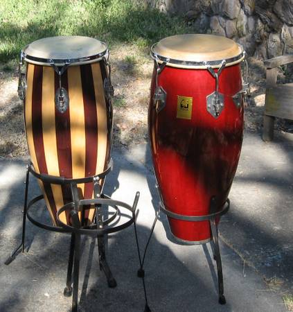 2 Conga Drums, 3 Basket Stands 1