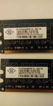 Two 1GB PC2 DDR2 5300 Desktop RAM Memory Cards 1