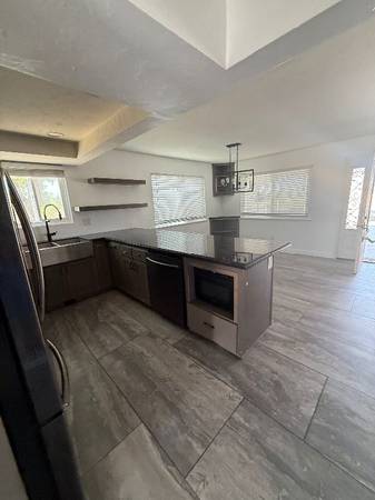 $2,500 / 4br - 2040ft2 - 10592 Avenue 360 (Visalia)63809864867457124
