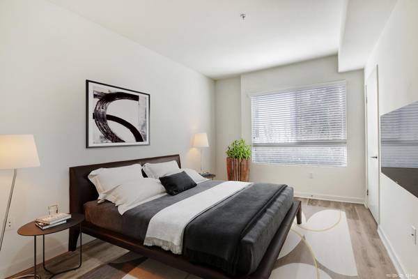 $3,275 / 2br - 977ft2 - HOLLYWOOD Luxury 2 Bedroom 2 Bath + Lounge + SPECIALS (Hollywood)63701148683267122