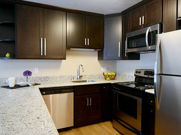 $2,995 / 2br - 876ft2 - Must see 2BR apt, LUX bath, Well-equipped kitchen, Wood-style flooring (santa clara)63851965517187121