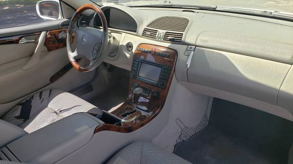 2003 MERCEDES BENZ CL500 !!! TÍTULO LIMPIO, PLATA/NEGRO - $2,500 (Azusa)63618280099843123