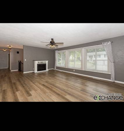 $250,000 / 3br - 2100ft2 - Home for sale64308025597571122