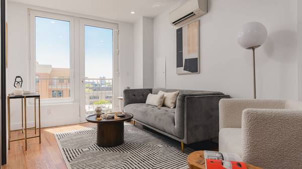 $3,150 / 1br - Luxury Residences with Skyline Views & Full Amenities in CH/PLG (PLG: Prospect Lefferts Gardens)63788482325507121