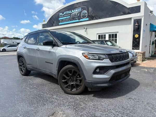 2022 Jeep Compass Altitude Sport Utility 4D 1