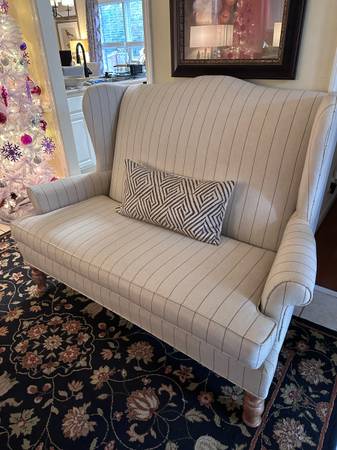 Sofa for two/Settee 1