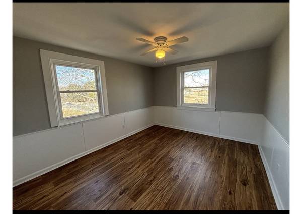 Roommate needed 1