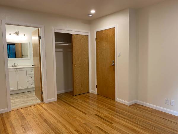 $1,350 / 1br - Private room Private bath (daly city)64000753913474120