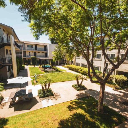 $3,288 / 2br - 1218ft2 - Tour Today - A Must See - Up To 4 Weeks Free - Call Today! (Westchester)63952931427330124