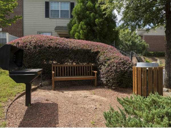 $1,865 / 2br - 1152ft2 - Business Center, Rent Credit Reporting Service, 2 Bed (3507 REDWINE ROAD, ATLANTA, GA)63921559433858124