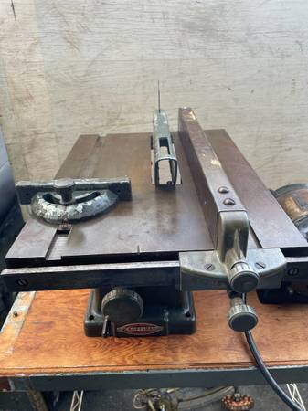 Craftsman vintage table saw model 301.22161 - cast iron 1