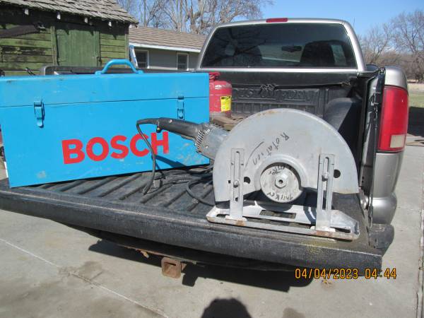 Bosch Electric Quickie Saw 1