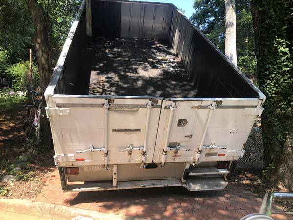 Dump truck Sterling Acterra 2003 - $12,000 (Lilburn)63620483970689122
