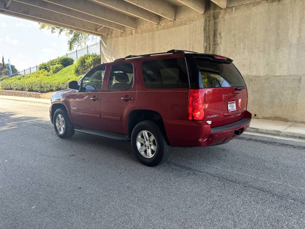 2014 GMC Yukon SLE-165k miles- Financing options available! $8999! - $8,999 (Fayetteville)63620547607297122