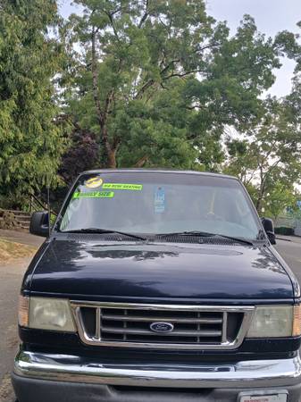 FORD E350 ECONOLINE VAN 2003 - $1.500 (SEATTLE, WASHINGTON)63469618108163121