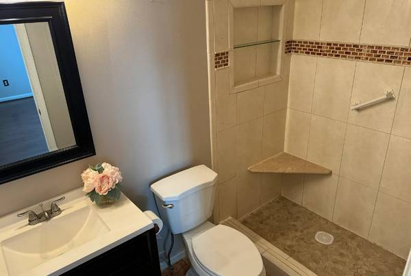 $1,000 / 1br - 550ft2 - **Fully Furnished 1 bedroom Apartment | All Utilities Included** (Ocean Lakes)64053704609537122
