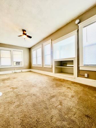 $1,200 / 1br - $1,200 / 1br - 1 Bed 1 Bath Apartment Steps from the Beach!! (Daytona Beach)63791575717507120