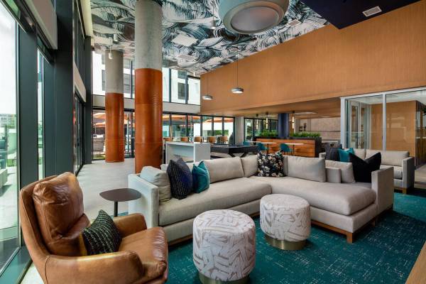 $4,499 / 2br - 1234ft2 - Impresionante de 2 habs/2 baños con acceso a sala de coworking (East Village/Cuarto de los Creadores)63657343203585124