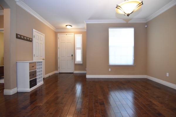 $524,900 / 4br - 2339ft2 - 13702 Channel Ln., Waterford, CA 95386 (Waterford)63970304839042122
