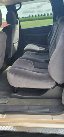 2004 GMC 2500hd Duramax - $22,500 (Bay City)63470235167617123