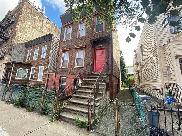 Full Detached Multi-Family for Sale in Sunset Park, Vacant 1
