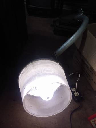 Norelco Security Light With Mount 1