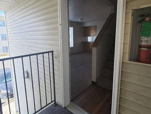 $1,500 / 2br - In the Heart of Mall 205 + Easy Access to Freeways + Two Bed (East Portland)63867270323713123
