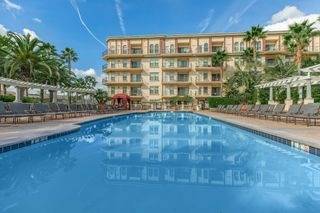 $2,649 / 2br - 984ft2 - 2/BD 2/BA, Den/Study, Two Pilates Stations (505 N. Figueroa St., Los Angeles, CA)63876481835777123